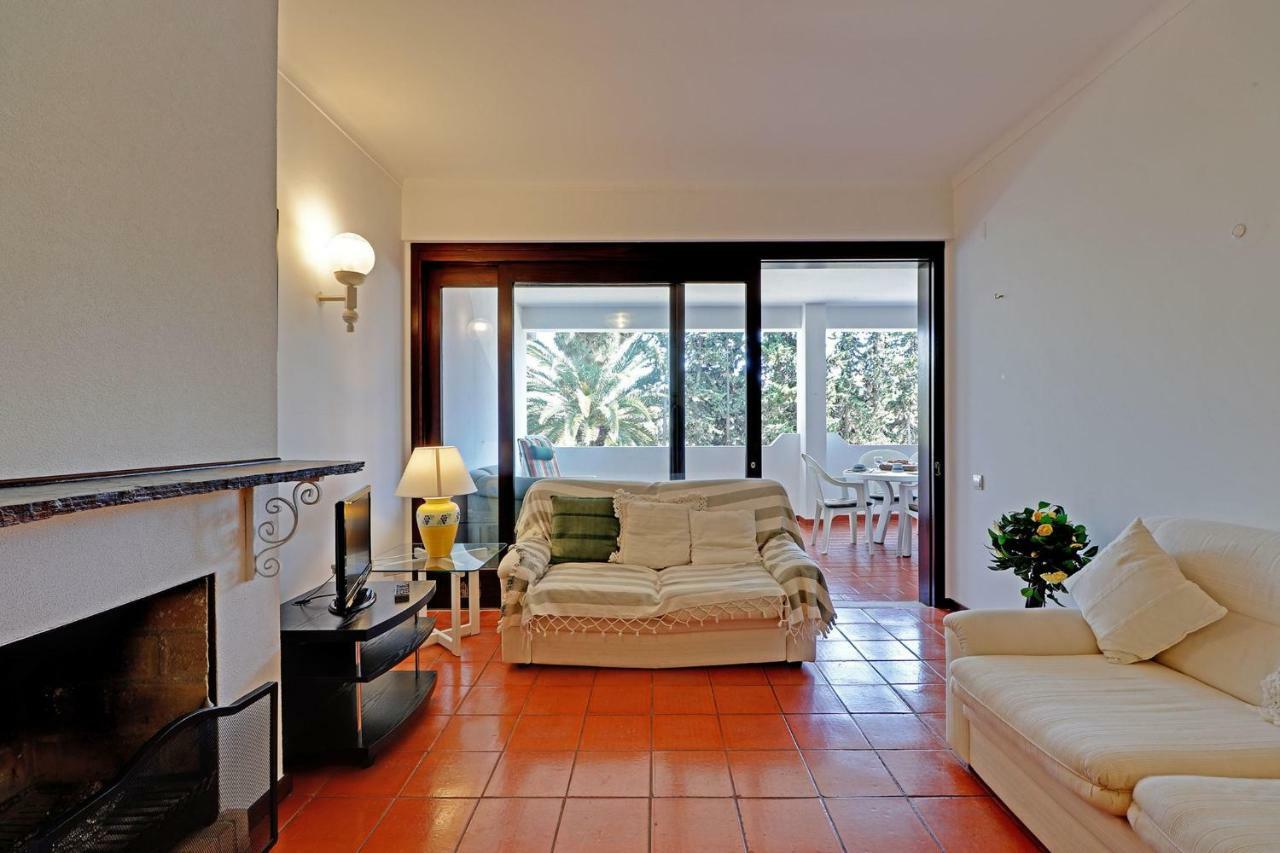 Apartment Typical With Pool By Homing *